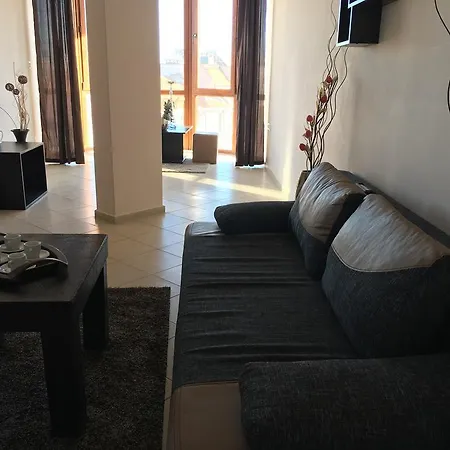 شقة Natasha Beachside بوموري
